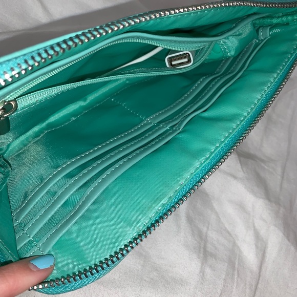 Triple c portable charger wristlet - Picture 5 of 7